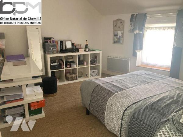 MELAY commune de Chemillé en Anjou (dans le Maine et Loire 49), ancienne de caractère à 30 MNS ...