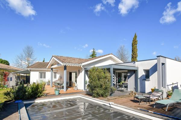 Maison de 145m² 5 ch/ terrain 815m²/ piscine/ calme 757 000 € H.A.I.*