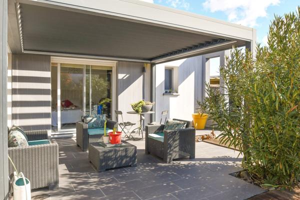 Maison de 145m² 5 ch/ terrain 815m²/ piscine/ calme 757 000 € H.A.I.*