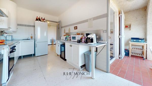 Appartement avec 2 Chambres, Terrasse et Garage - Vue dégagée