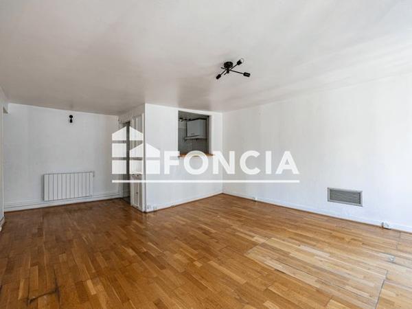 À vendre Appartement 2 pièces 45 m² - Paris 75011