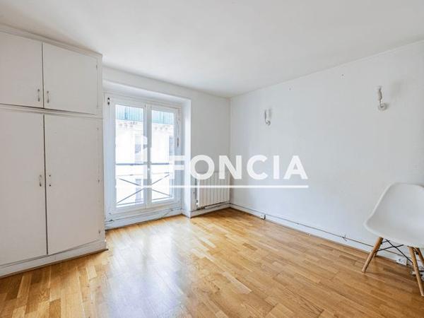À vendre Appartement 2 pièces 45 m² - Paris 75011
