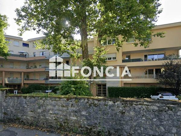 Location Studio 25 m² - 1-3 RUE DU DOCTEUR MOURAS Besancon 25000