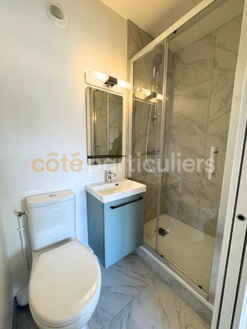 Location
                Appartement95,7 m² - 5 Pièces -
                    CHAMALIERES (63400)