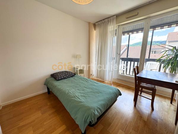 Location
                Appartement95,7 m² - 5 Pièces -
                    CHAMALIERES (63400)