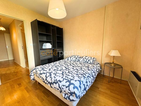 Location
                Appartement95,7 m² - 5 Pièces -
                    CHAMALIERES (63400)