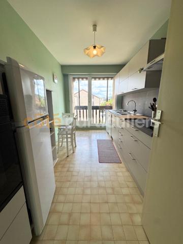 Location
                Appartement95,7 m² - 5 Pièces -
                    CHAMALIERES (63400)