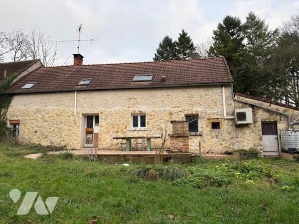 Maison mitoyenne à restaurer