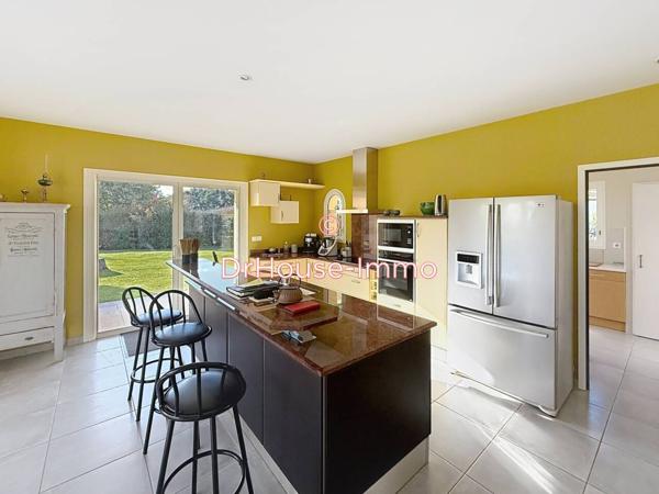 Maison à vendre 10 pièces de 269 m²