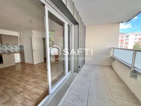 APPARTEMENT T2 AVEC BALCON - ASCENSEUR - PLACE DE PARKING