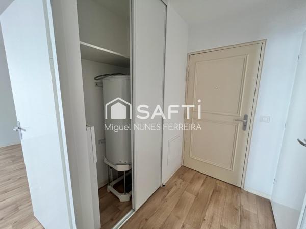 APPARTEMENT T2 AVEC BALCON - ASCENSEUR - PLACE DE PARKING