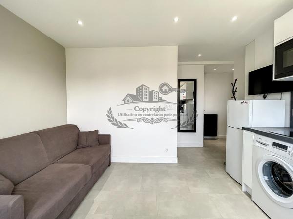 Superbe Studio 18.10 m² entièrement meublé et équipé Lyon 3e, Accès Universités, tram T3 et métro D