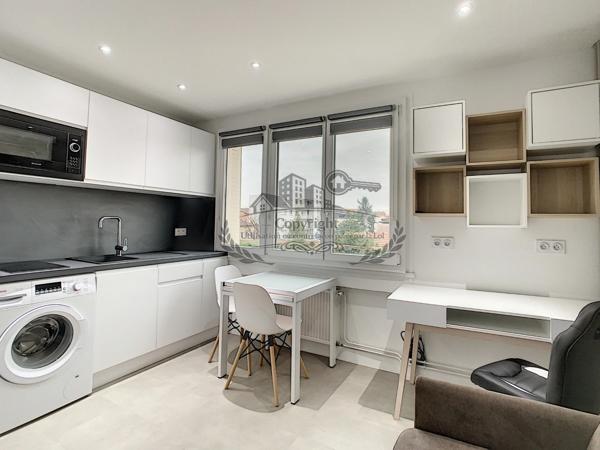 Superbe Studio 18.10 m² entièrement meublé et équipé Lyon 3e, Accès Universités, tram T3 et métro D