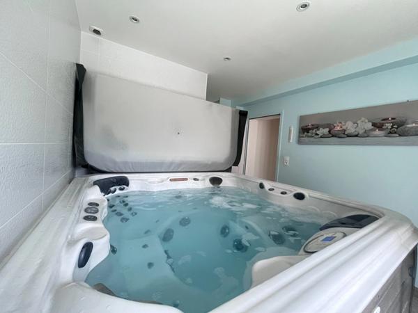 Maison à vendre 6 pièces (45)