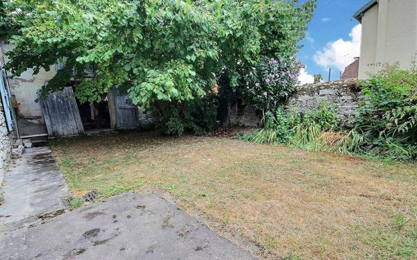 Maison à vendre    5 pièces • 141 m2 Gan