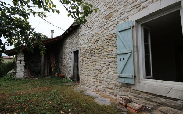 Maison à vendre    5 pièces • 141 m2 Gan