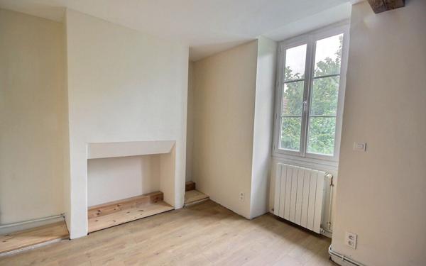 Maison à vendre    5 pièces • 141 m2 Gan