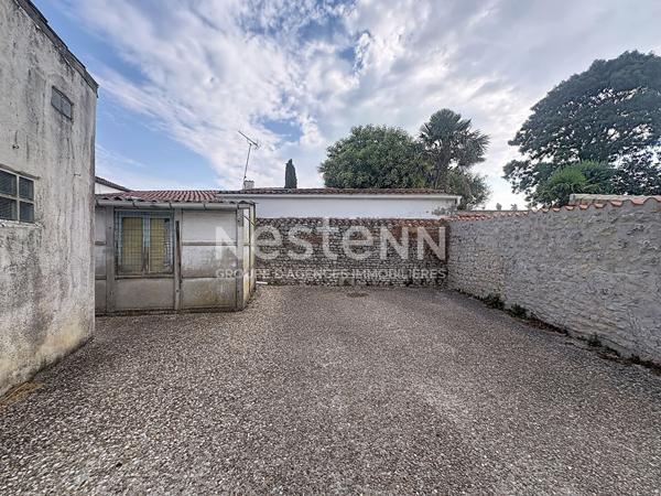 A VENDRE LAGORD Le Lignon? Maison de bourg 110 m² 3 chambres + bureau. À 10 min de La Rochelle & Île de Ré