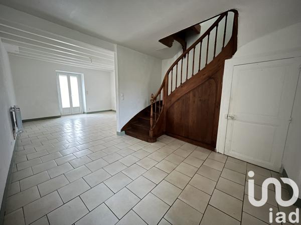 Maison à vendre 10 pièces 200 m² Descartes