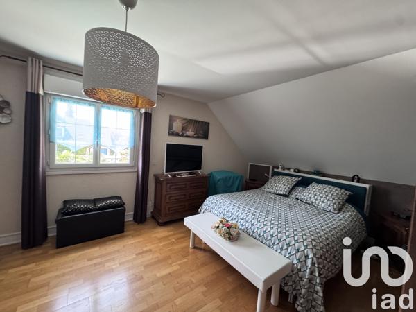 House for sale 6 rooms 178 m² Bréviandes