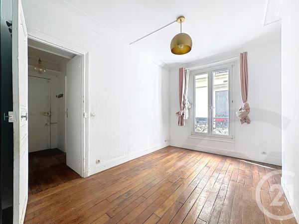Appartement F2 à vendre  2 pièces - 29,92 m 2   PARIS  - 75017