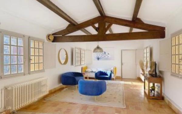 Appartement à vendre    3 pièces •  Uzès