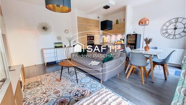 Appartement 3 pièces, 2 chambres - Terrasse de 33 m² + 2 Parkings