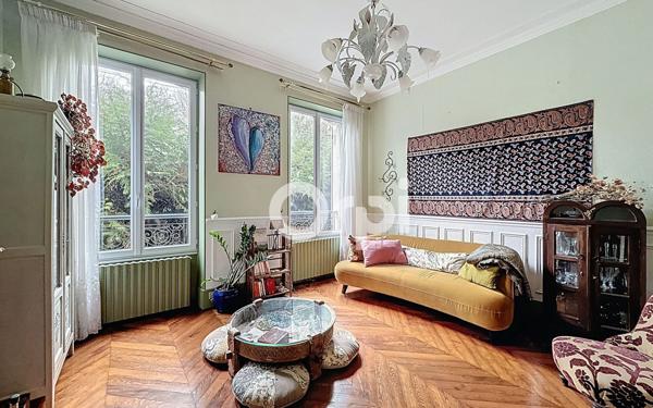 Maison à vendre    5 pièces •  Veneux-les-Sablons