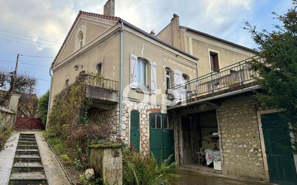 Maison à vendre    5 pièces •  Veneux-les-Sablons