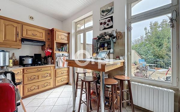 Maison à vendre    5 pièces •  Veneux-les-Sablons