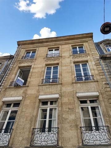 APPARTEMENT/BUREAU ST MICHEL