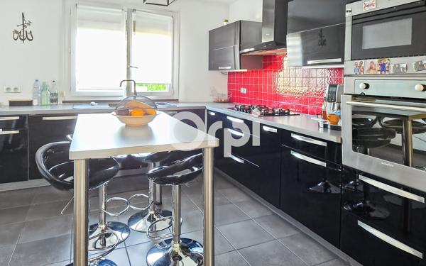 Maison à vendre    8 pièces •  Survilliers