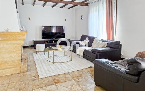 Maison à vendre    8 pièces •  Survilliers