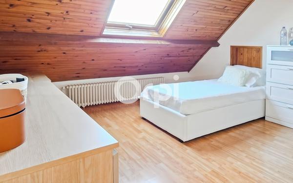 Maison à vendre    8 pièces •  Survilliers