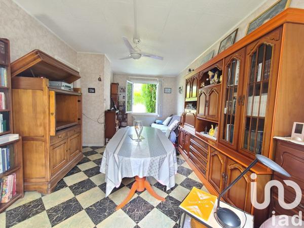 Maison 3 pièces de 75 m² à Saint-Benoist-sur-Vanne (10160)