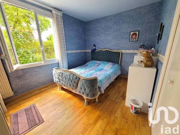 Maison 3 pièces de 75 m² à Saint-Benoist-sur-Vanne (10160)