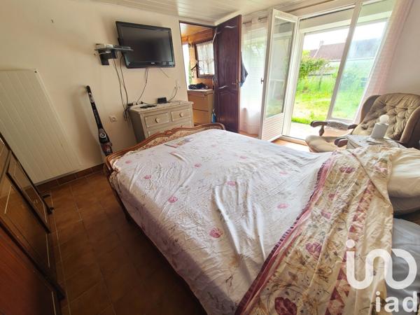 Maison 3 pièces de 75 m² à Saint-Benoist-sur-Vanne (10160)