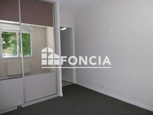 Location Appartement 2 pièces 49.19 m² - 3 PLACE DE LA GARE Chamalieres 63400