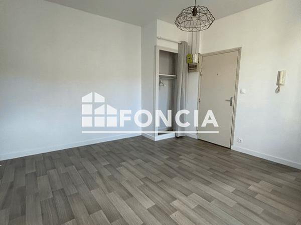 Location Appartement 3 pièces 56.08 m² - 1er ETAGE - PORTE 2 Niort 79000