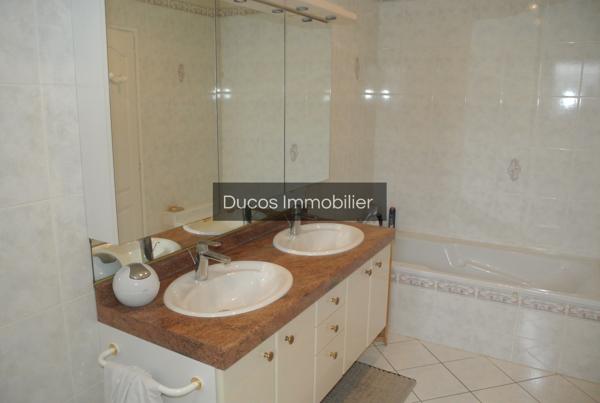 Maison 3 chambres avec piscine et un hangar de 180 m²
