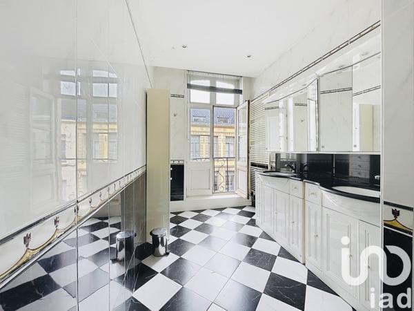 Immeuble à vendre 204 m² Douai