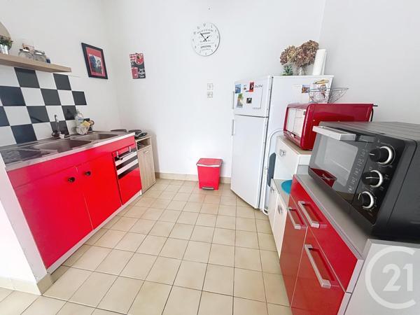 Immeuble à vendre  200 m2 GUILVINEC - 29