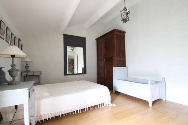 Rouillac (16170) CHARENTAISE 4 CHAMBRES, PISCINE ET JARDIN