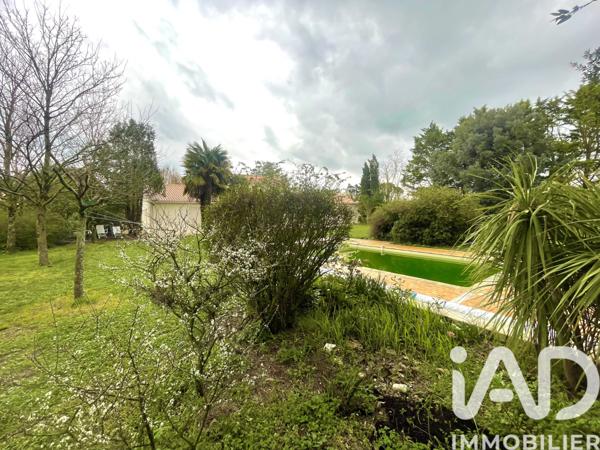 Maison à vendre 7 pièces 252 m² Marsilly