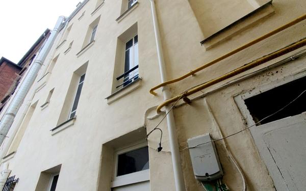 Appartement à vendre    1 pièce • 15 m2 Saint-Denis