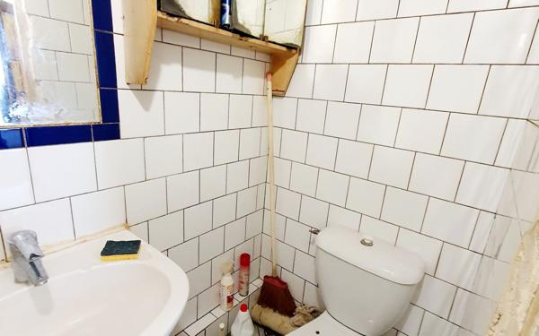 Appartement à vendre    1 pièce • 15 m2 Saint-Denis