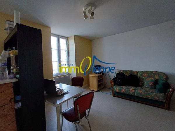 Location                                                      Appartement
                        
                     1 pièces                      24 m2                     à Lussac-les-Châteaux