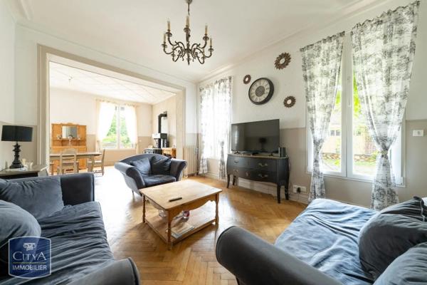 Maison à vendre 14 pièces 300m²