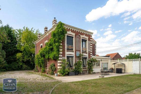 Maison à vendre 14 pièces 300m²