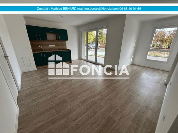 Location Appartement 3 pièces 59.39 m² - 19 QUAI CAMERE ET 38 AVENUE DE PARIS Vernon 27200